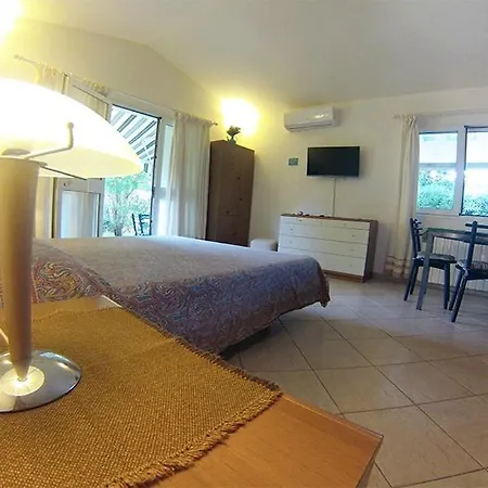 Casaisoladelba Apartmán *