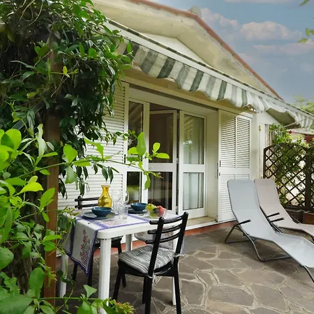 Διαμέρισμα Casaisoladelba Immersa Nel A 80mt Dalla